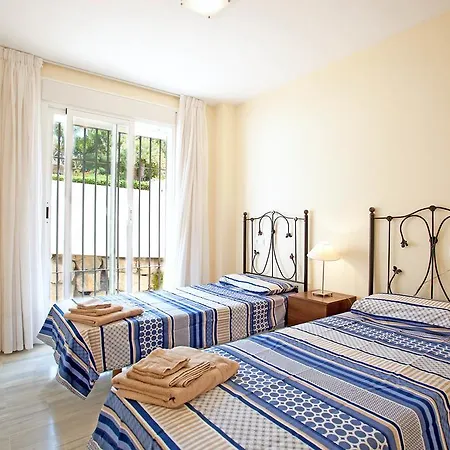 Lagos Arqueros Апартаменты Бенахавис